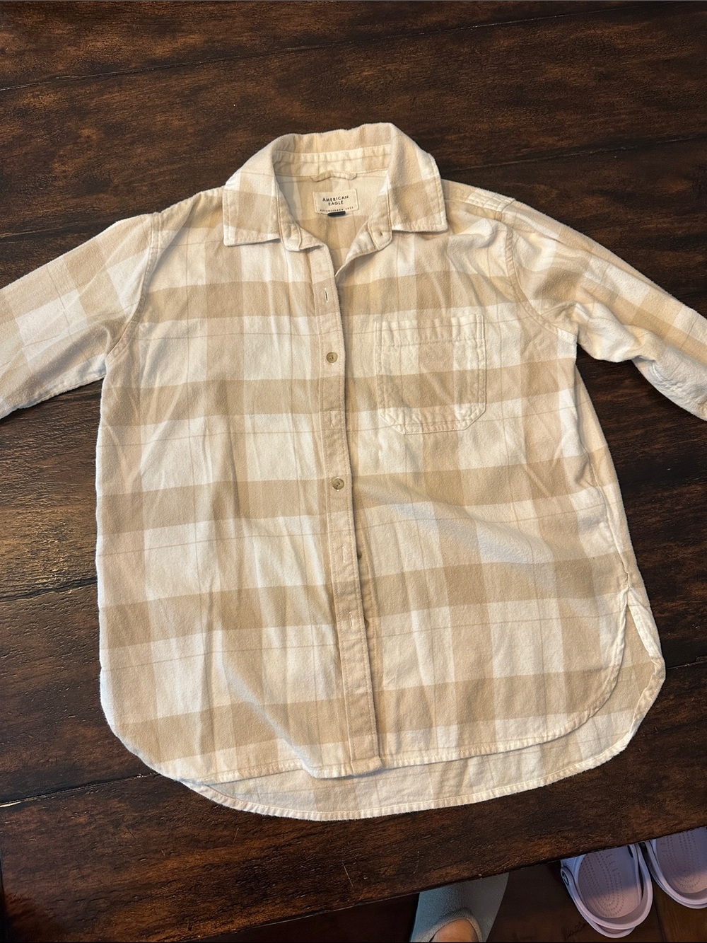 Women’s American Eagle flannel shirt